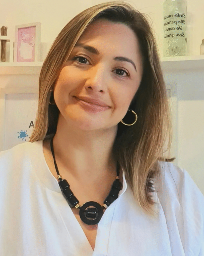 post para instagram carrossel quem sou eu moderno bege marrom 1080 x 1350 px 1.png